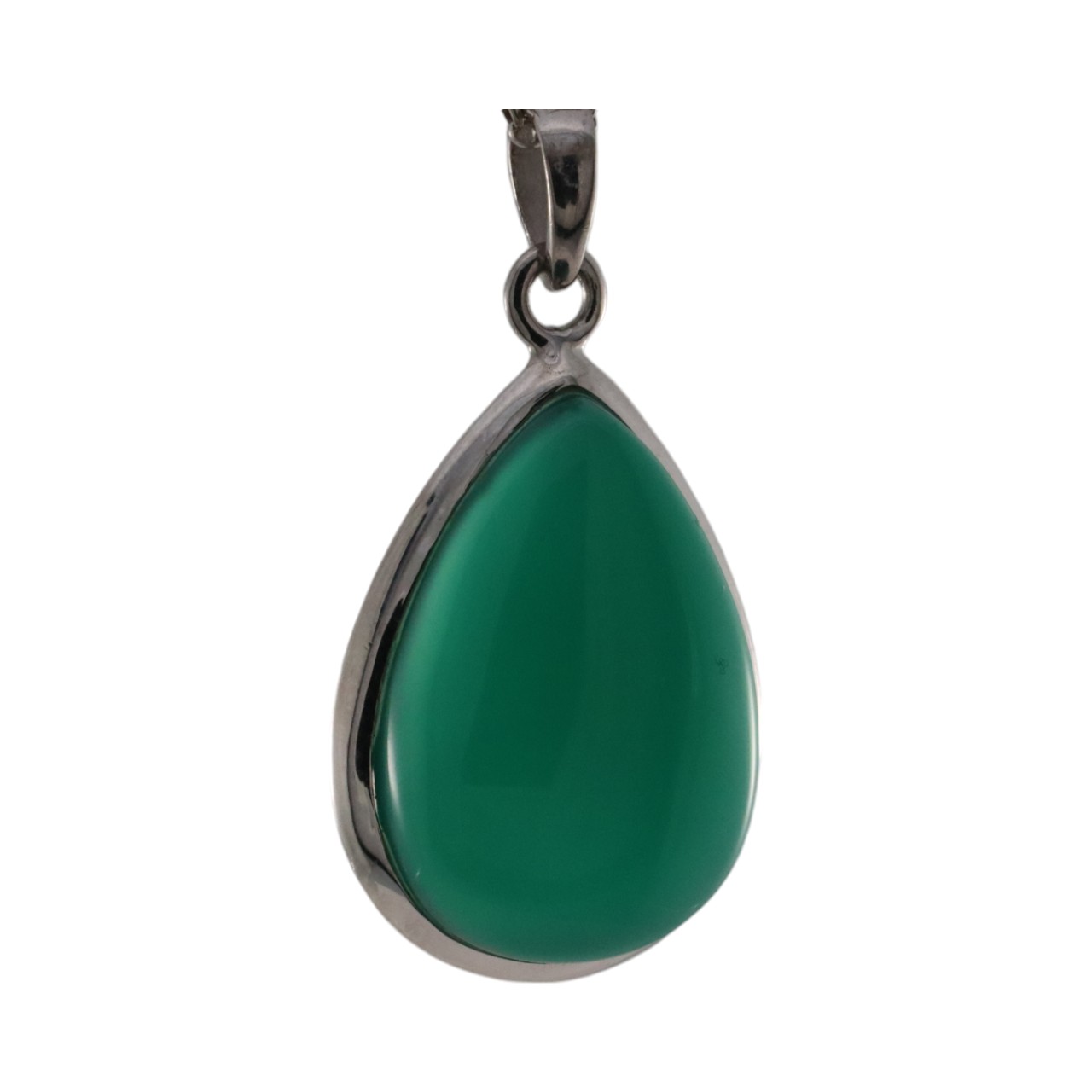 Discover the Stunning Beauty of a Tear Drop Shape Green Onyx Pendant on WordPress - Image 3
