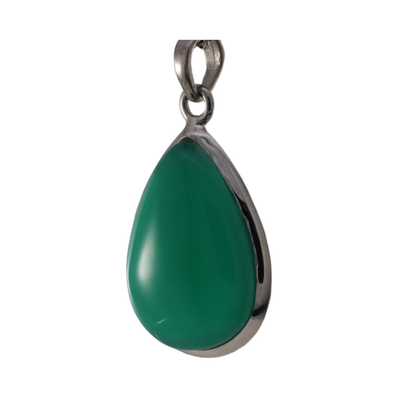 Discover the Stunning Beauty of a Tear Drop Shape Green Onyx Pendant on WordPress - Image 7
