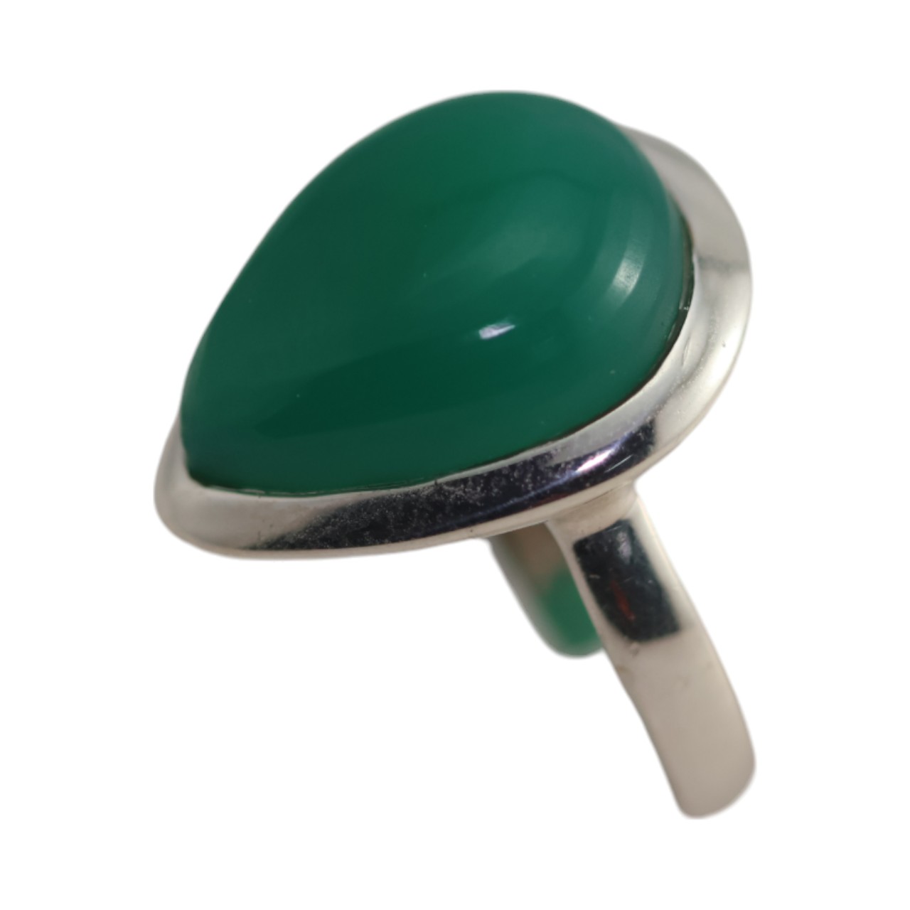 Tear Drop Shape Green Onyx Gemstone Ring - Elevate Your Style with Nature's Beauty! - Image 4